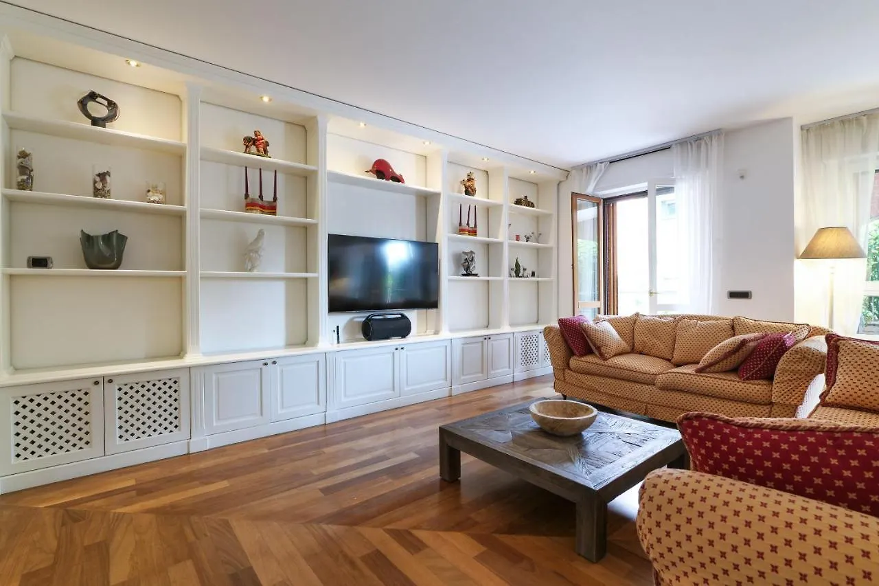 San Siro Stadium Luxury Plus Milan Apartment