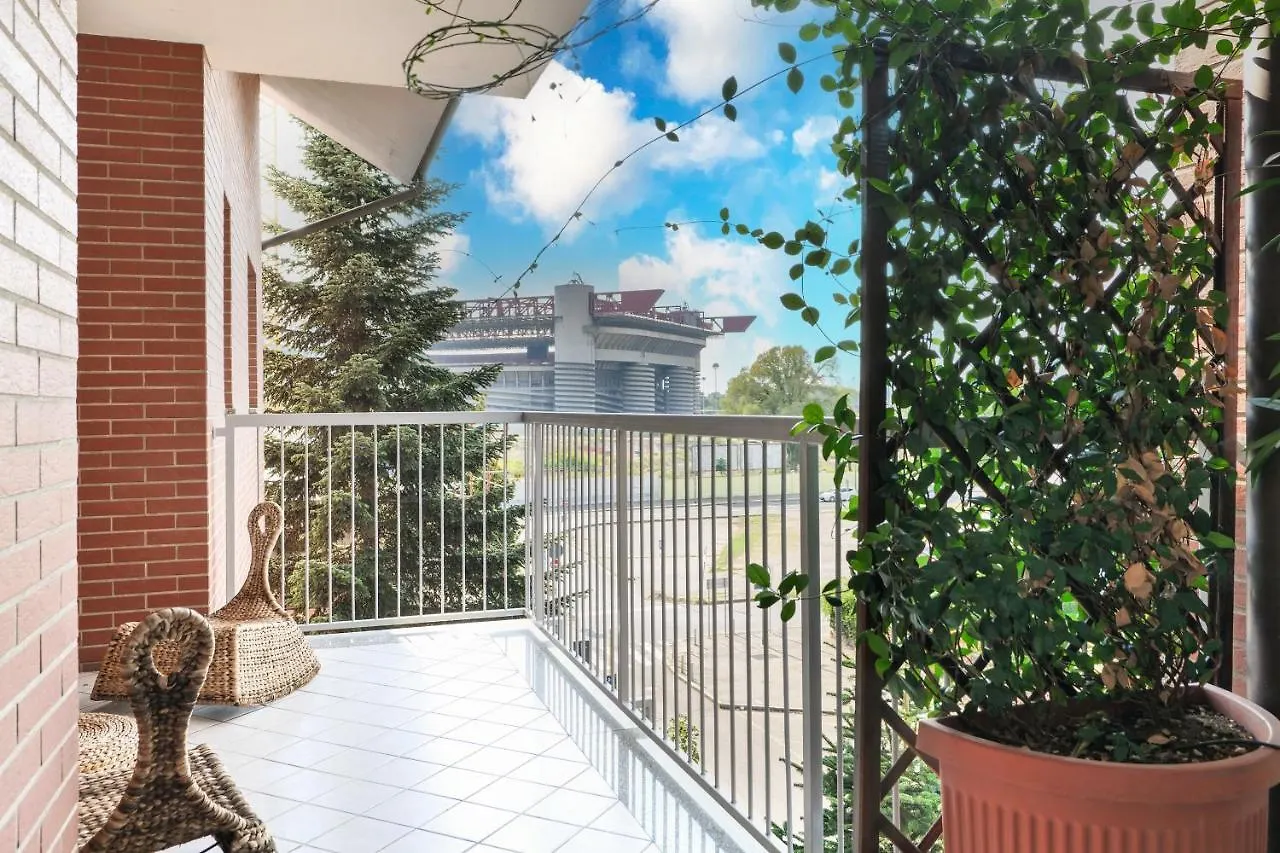 San Siro Stadium Luxury Plus Milan Apartment